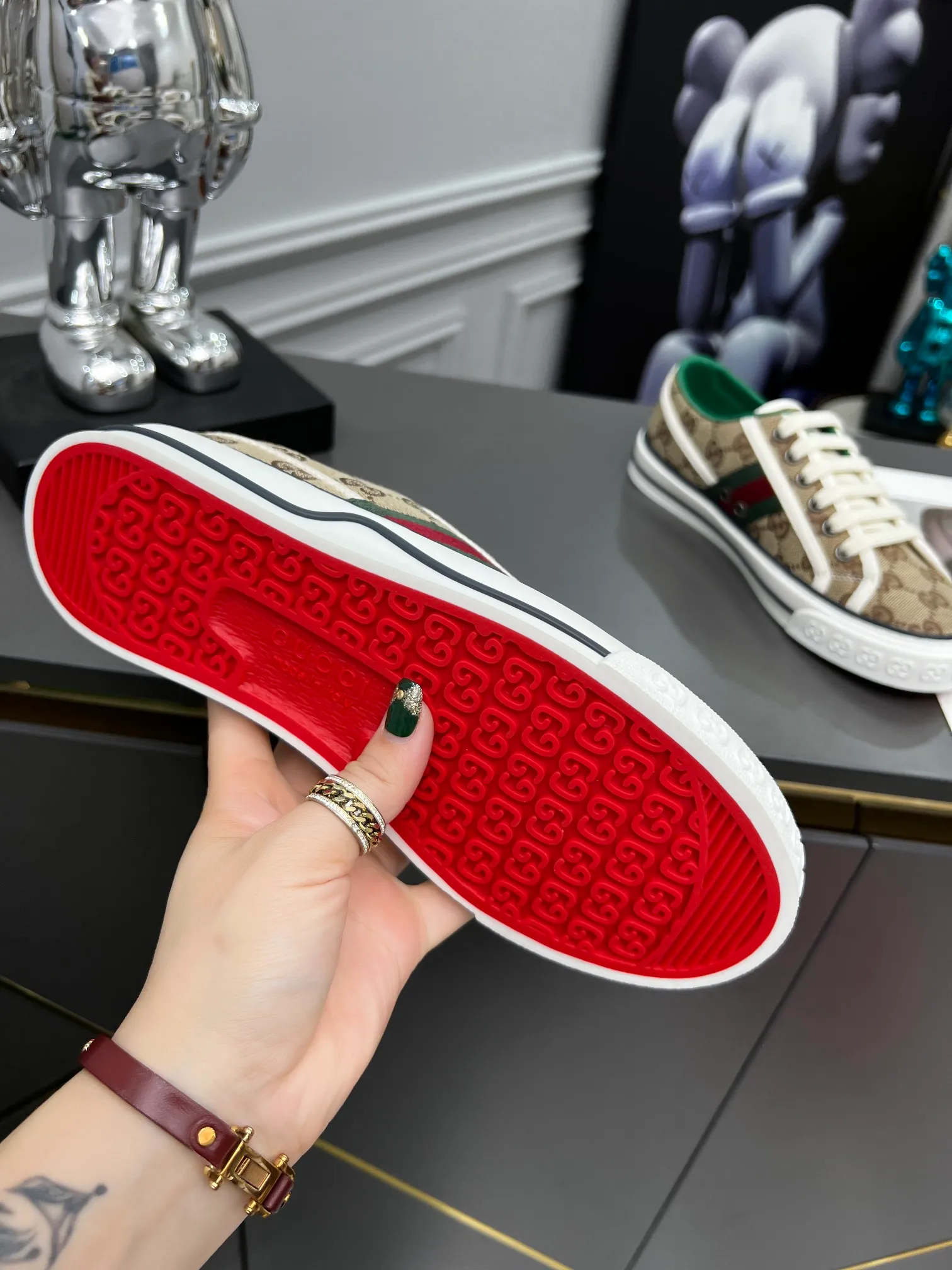 👟👟Ex-factory price 480👟👟 GUCCI new model 1977, classic LOGO material, 1:1 electric embroidery according to the original version, high version, complete package, low and highest version👟👟Ex-factory price U foam feet. T👟👟Ex-factory price U outsole, complete package! 35-44